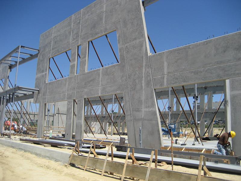 bressi_lot_15_39.jpg